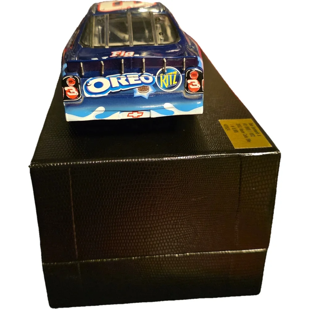 Dale Earnhardt Jr #3 Oreo/Ritz 2002 Monte Carlo Elite 1:24 Diecast LE Nascar